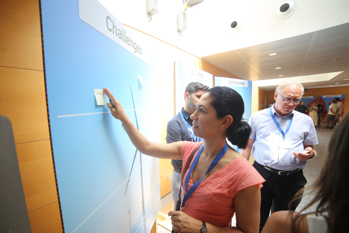 Fostering collaboration between public and private sector